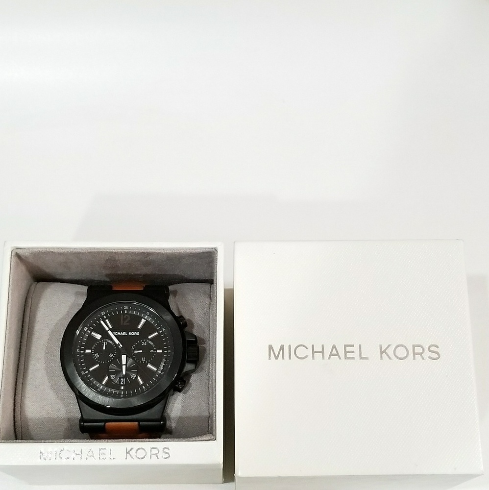 Michael kors watch - Picture 3 of 3