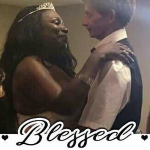 Meet your Posher, Valerie