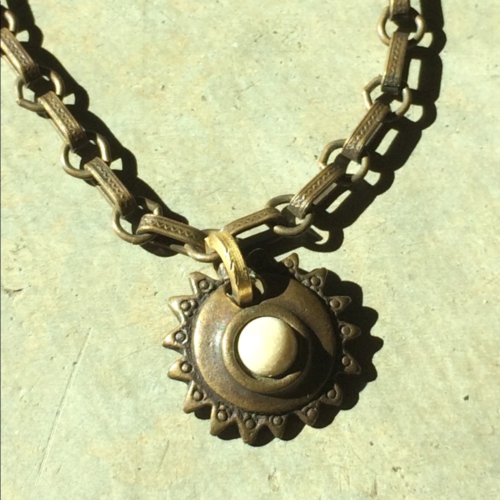 ❗️SALE ❗️ROBERT ROSE Brass Necklace - Picture 2 of 3