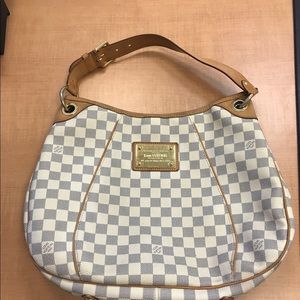 Louis Vuitton reserved