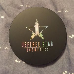 Jeffrey Star x Manny MUA 'Eclipse' highlighter