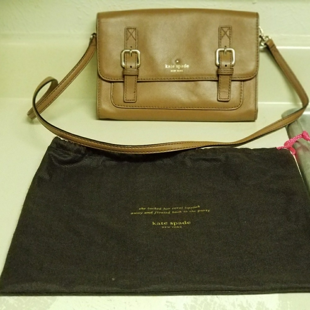 Kate Spade purse with dust bag