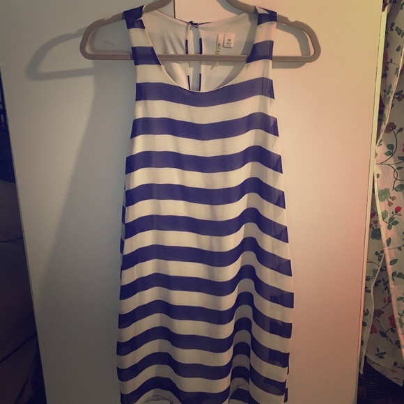 Striped dress - Picture 1 of 3