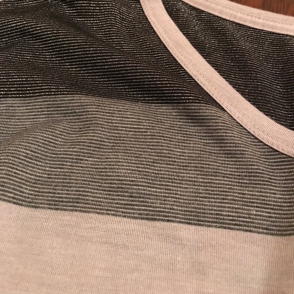 American Eagle shirt - Picture 2 of 2