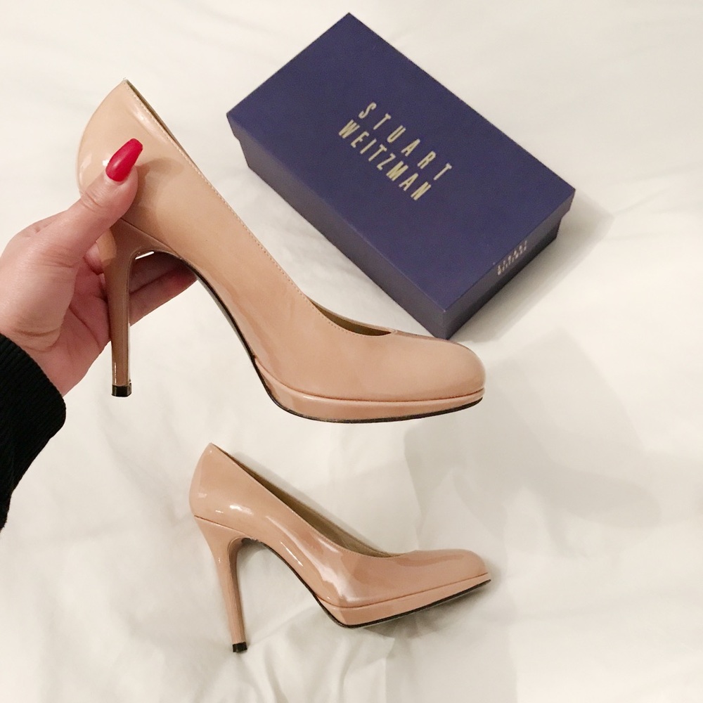 Stuart Weitzman Patent Pumps, PRACTICALLY NEW!!