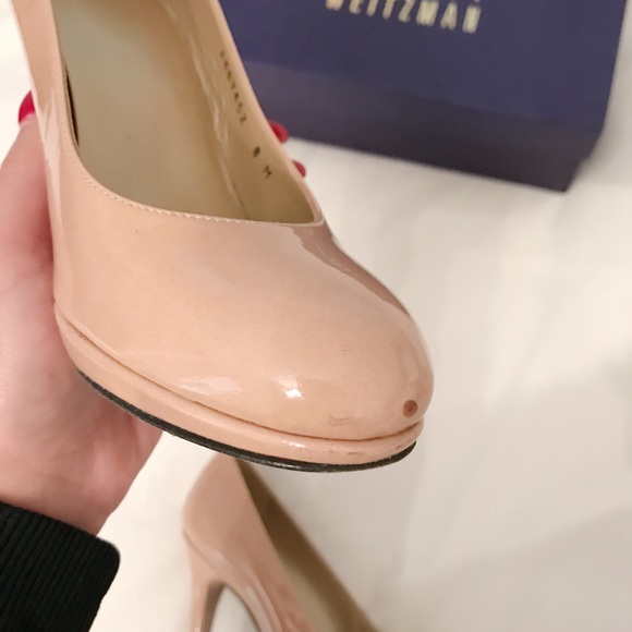 Stuart Weitzman Patent Pumps, PRACTICALLY NEW!! - Picture 4 of 6