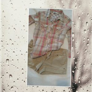 American Eagle shorts and Old Navy Top