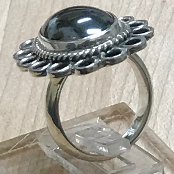 Ring - Picture 6 of 8