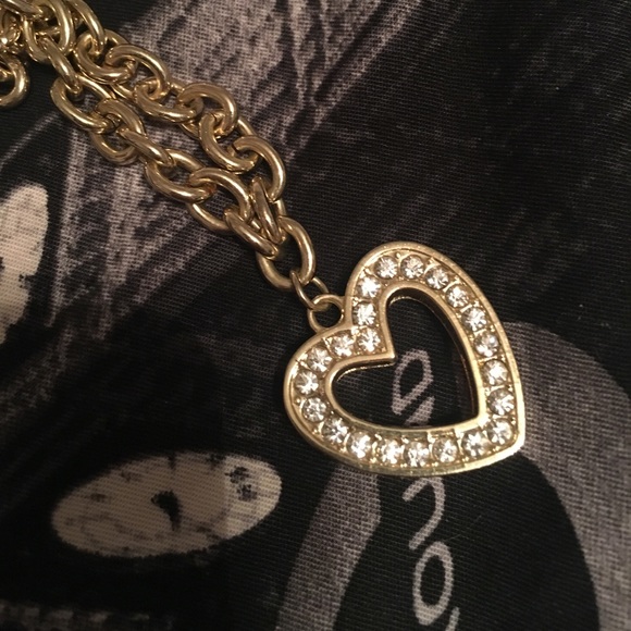 2 for 1 NEW necklaces - Picture 5 of 5