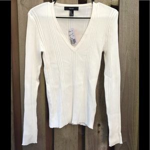 NWT Forever 21 V-Neck Sweater :)