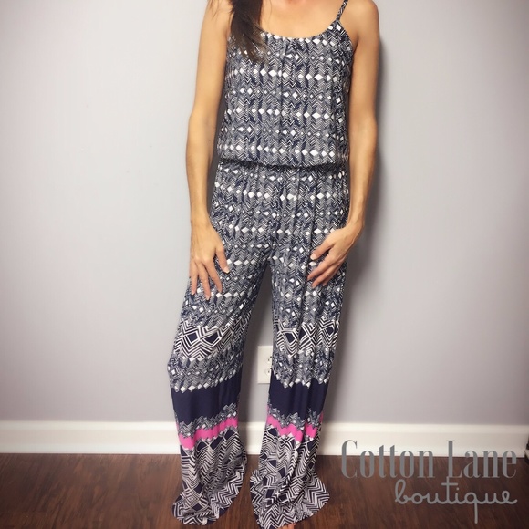 Magic Pants - Palazzo Wide Leg Jumpsuit Romper EUC