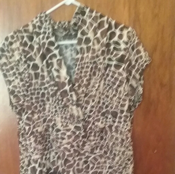 Dress - Picture 3 of 3