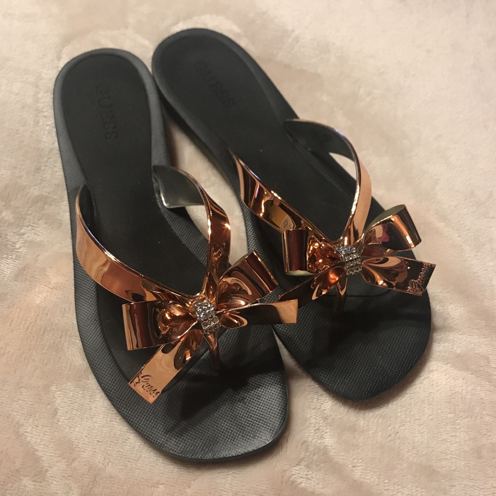 Guess TuTu Flip Flops