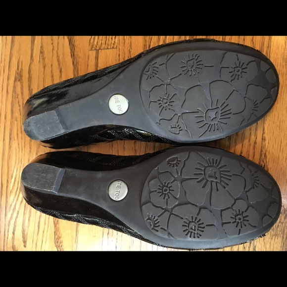 Me Too Quilted Black Patent Leather wedges size 6 - Picture 5 of 6
