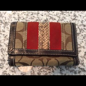 Coach Logo Small Wallet & Red Suede/Snake Stripe