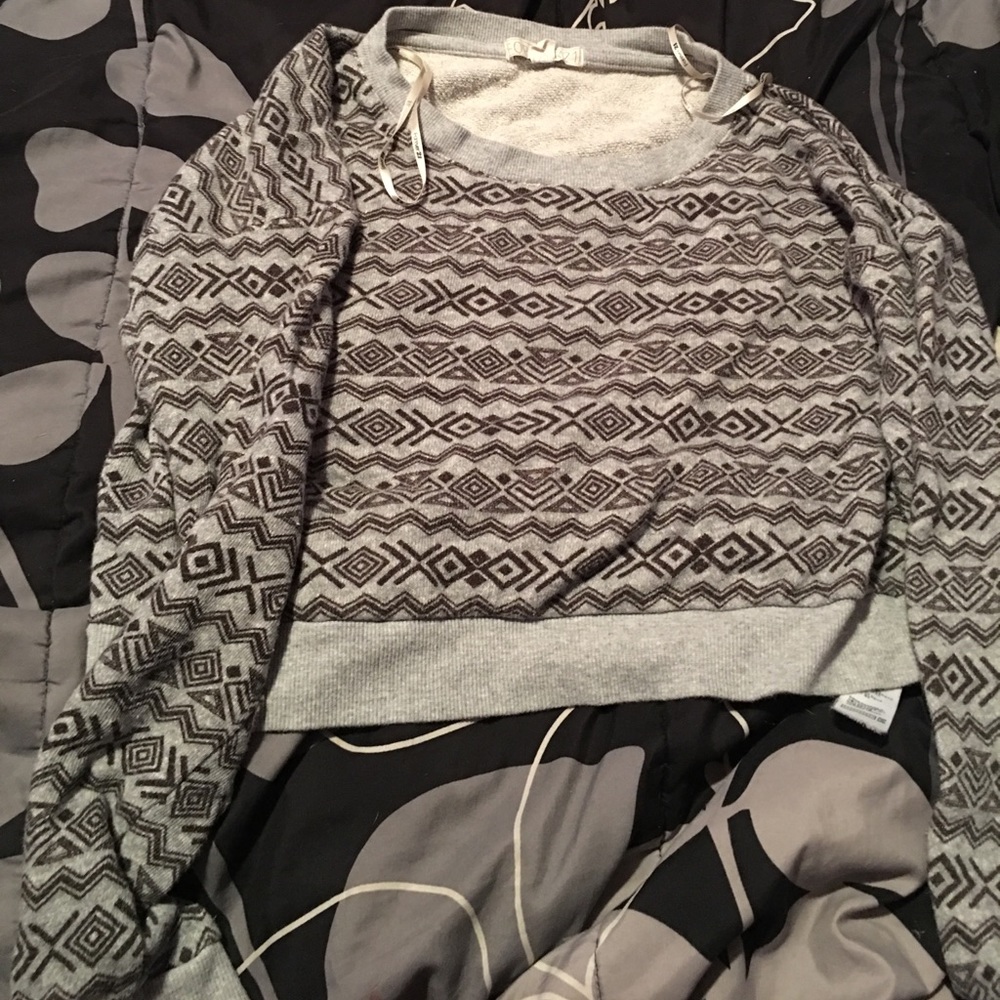 FOREVER 21 SWEATER CROP TOP