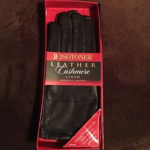 Isotoner gloves