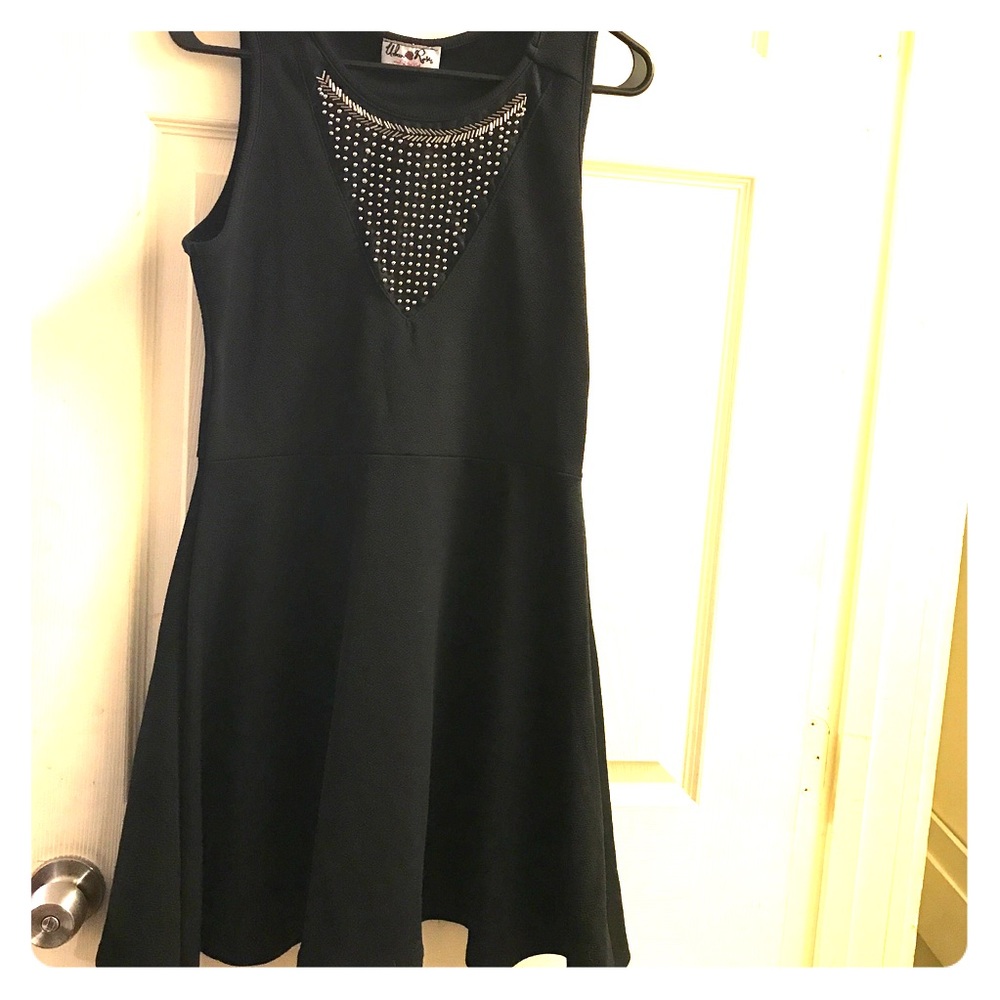 Black dress