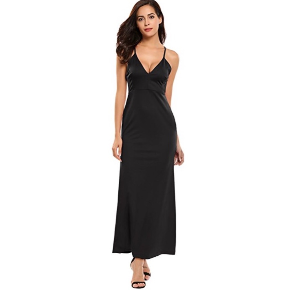 BLACK BACKLESS PARTY DRESS (S) (NWT)