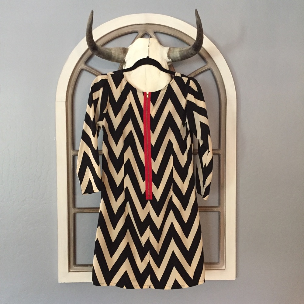 ❤️ Chevron Dress ❤️