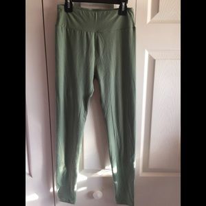 New sage LuLaRoe leggings- sage size OS