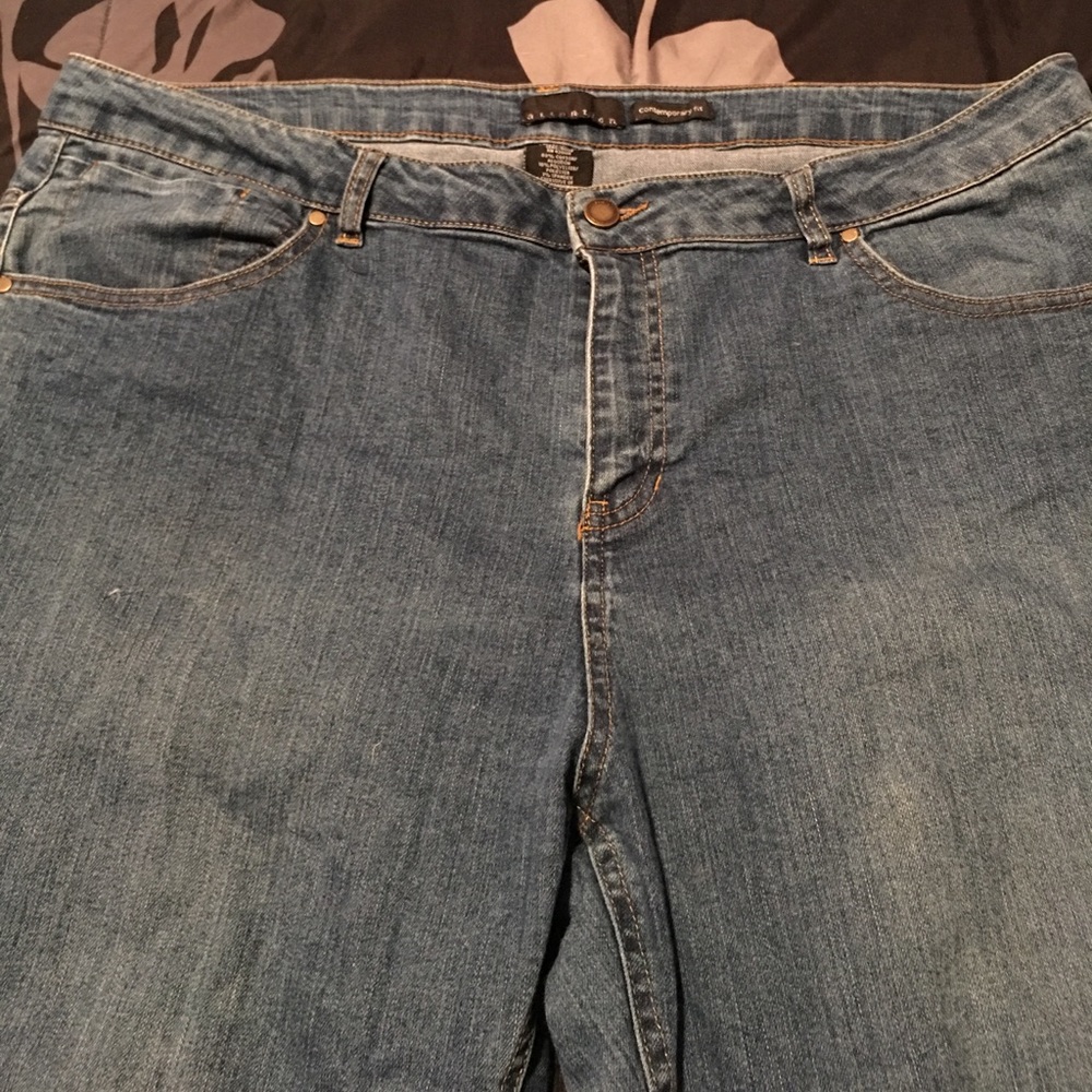"ATTENTION" STRAIGHT LEG JEANS