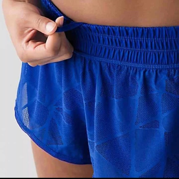 lululemon athletica Pants - NWOT! Lululemon City Sky Run Short