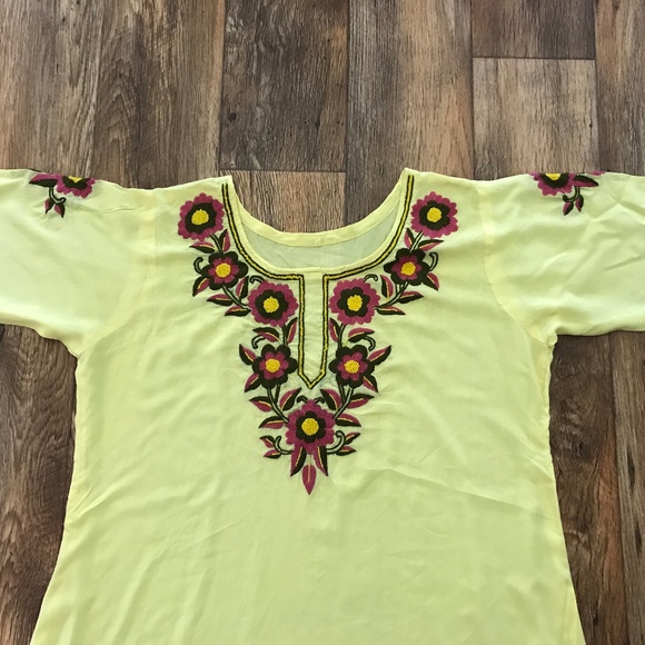 Indian Womens Shirt Handcrafted Embroidery Kameez - Picture 3 of 8