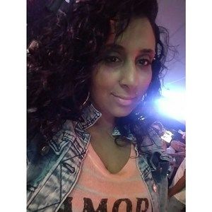 Meet your Posher, Tina