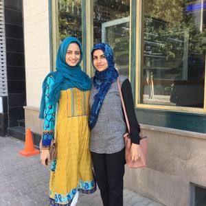 Meet your Posher, Kaneez