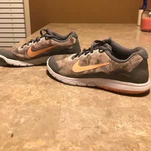 Women's nikes