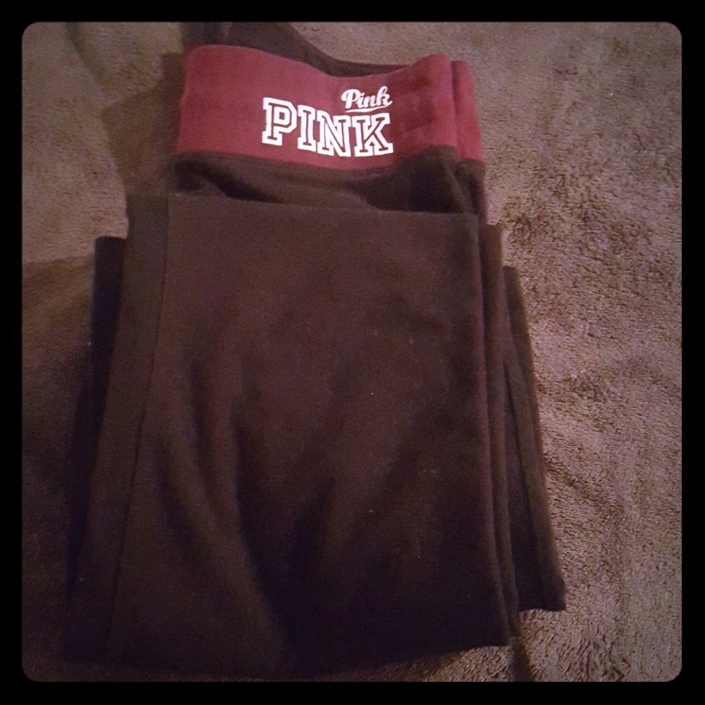 Victoria secret pink yoga pants.