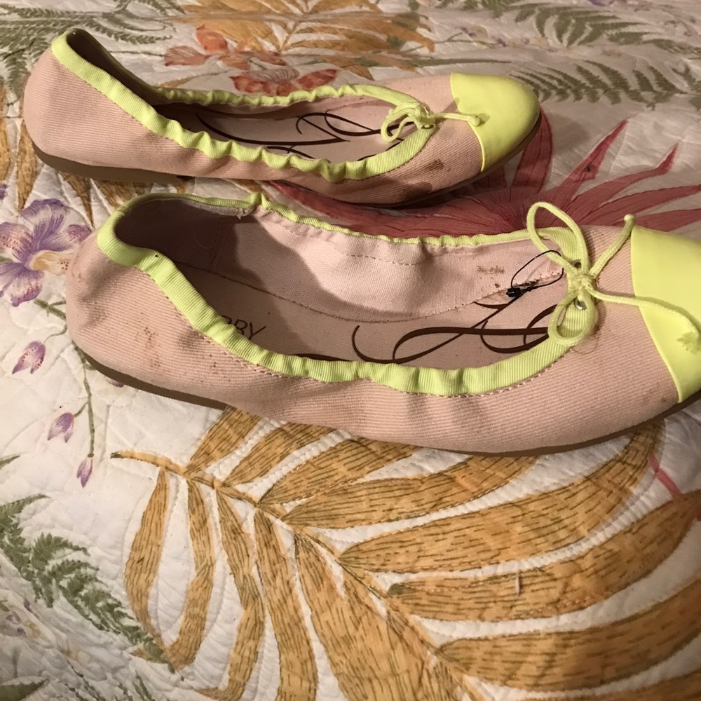 Sam and Libby size 7 1/2 Beige and Yellow Shoes