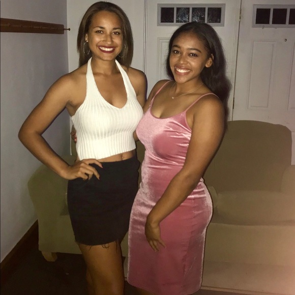 Meet your Posher, Lauren - Picture 4 of 7