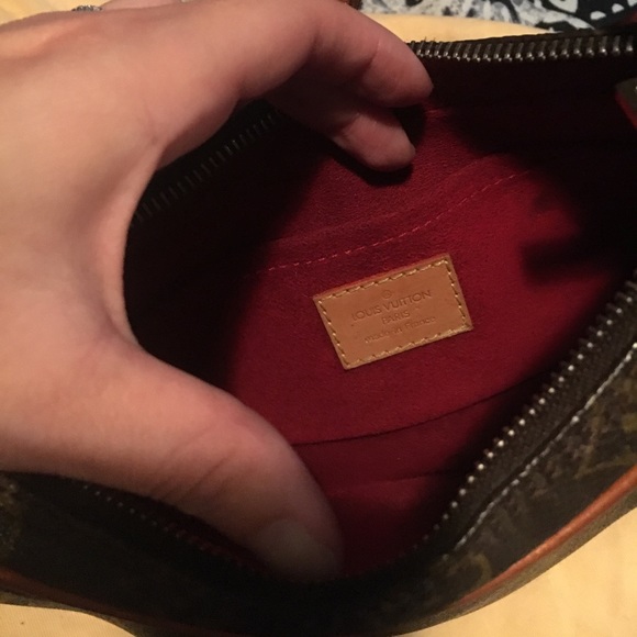 Vintage Louis Vuitton bag - Picture 2 of 4