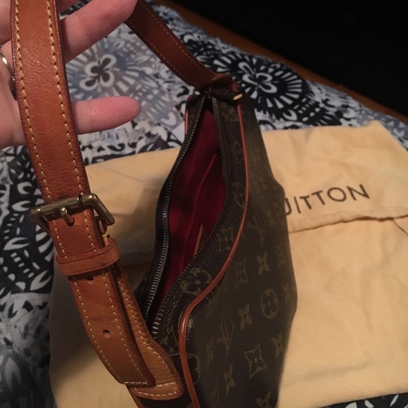 Vintage Louis Vuitton bag - Picture 3 of 4