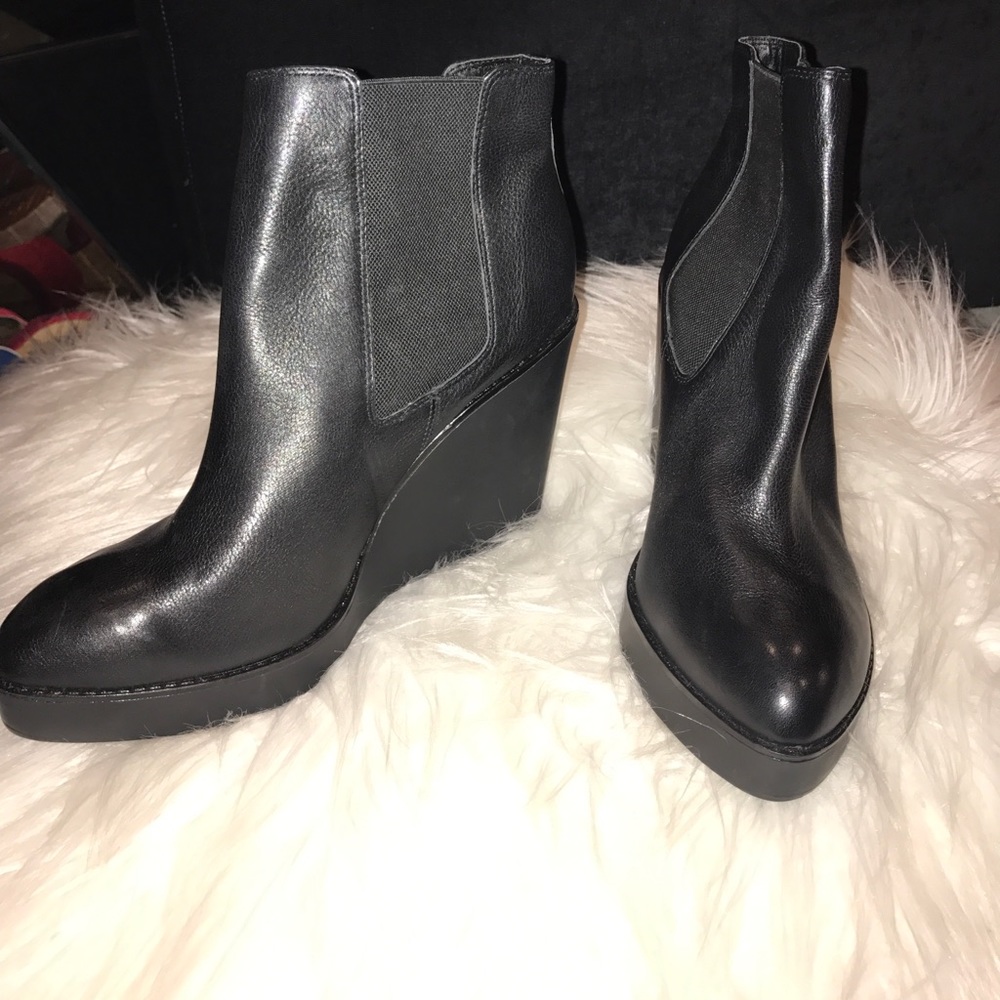 NWOT Aldo boots!