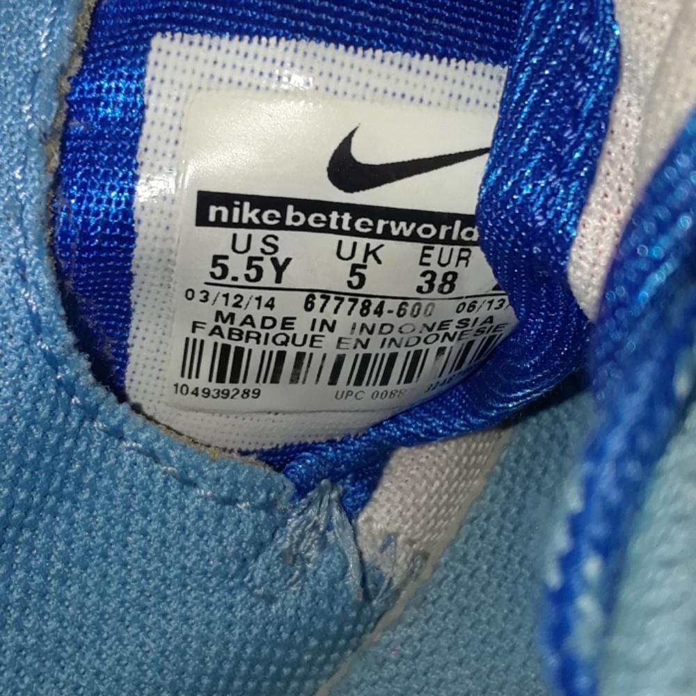 NIKE ROSHE SHOES - Picture 4 of 4