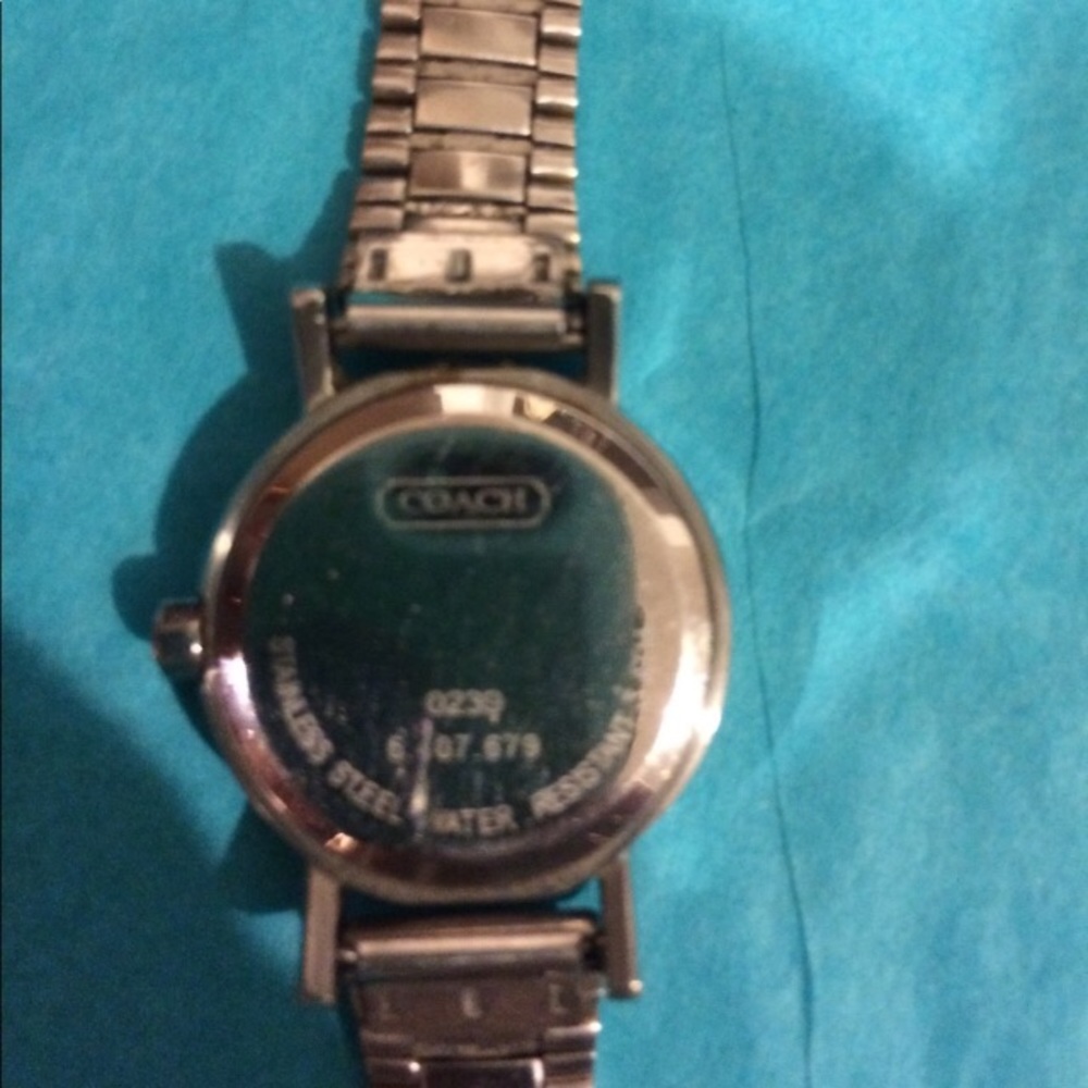 Coach Watch - Picture 3 of 4