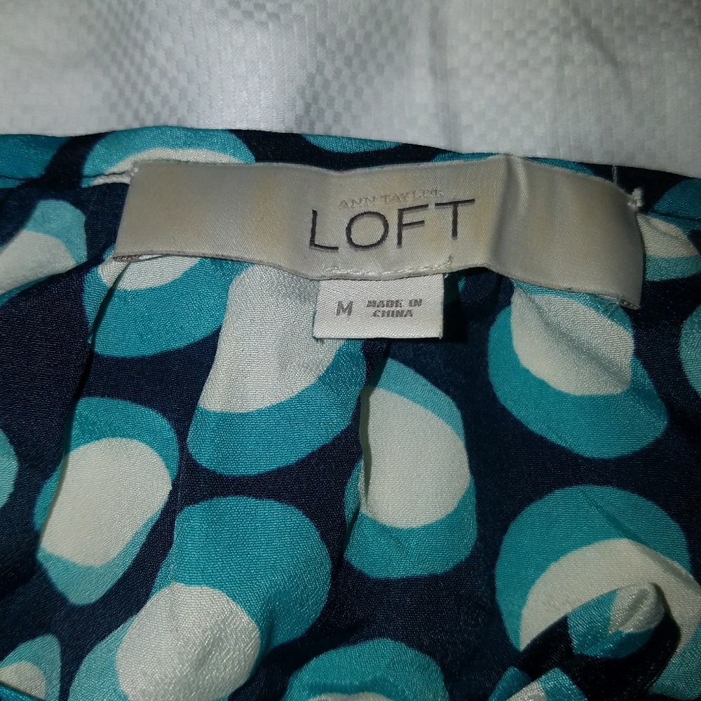 Loft Circle Pattern Top - Picture 2 of 4
