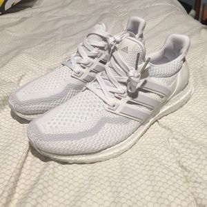 Ultra Boost 2.0 white