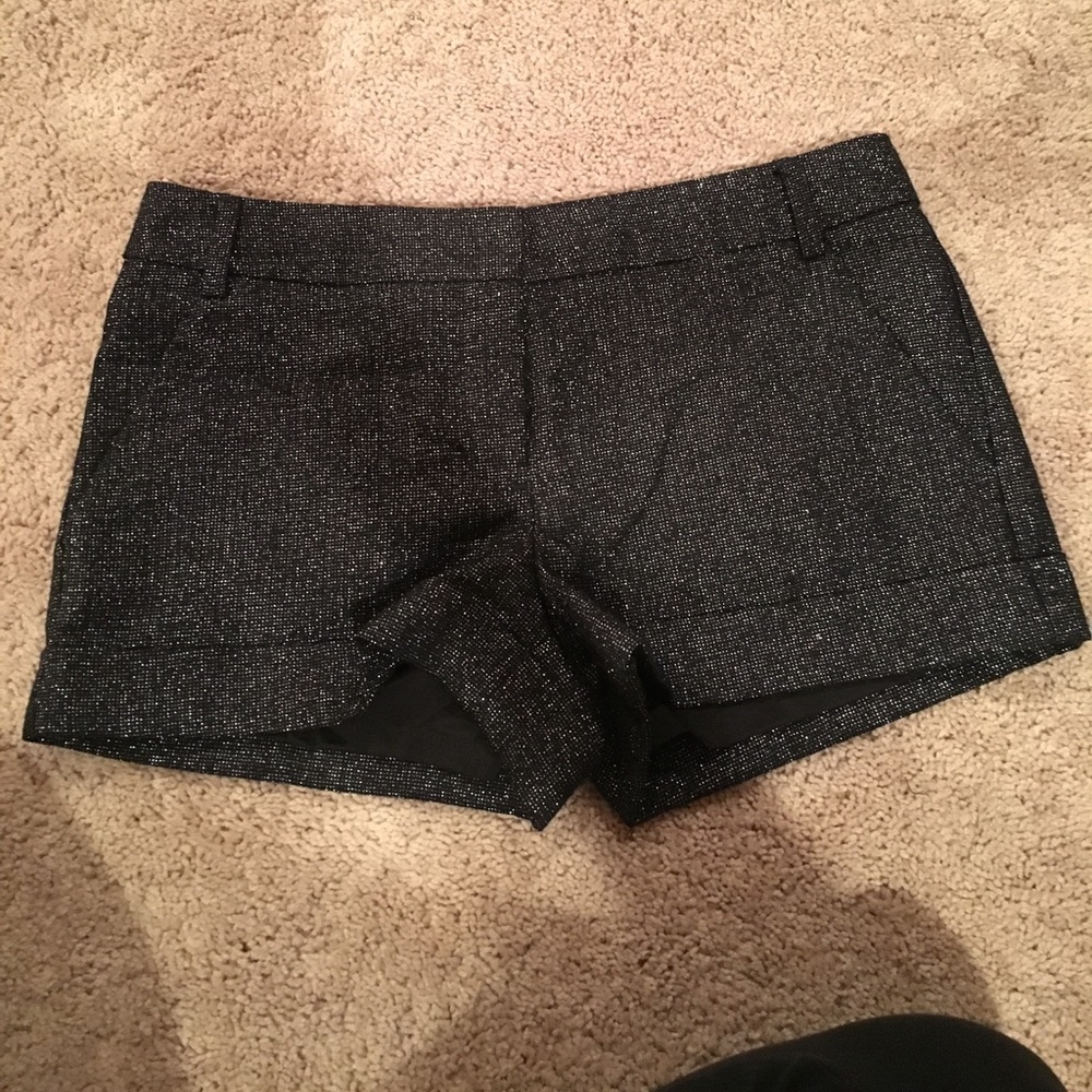 Express sparkling silver/black dress shorts-size 4