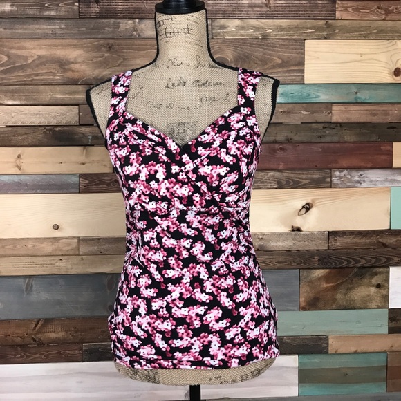 White House Black Market Tops - WHBM Pink Black Floral Tank XS