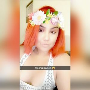 Meet your Posher, Ysela