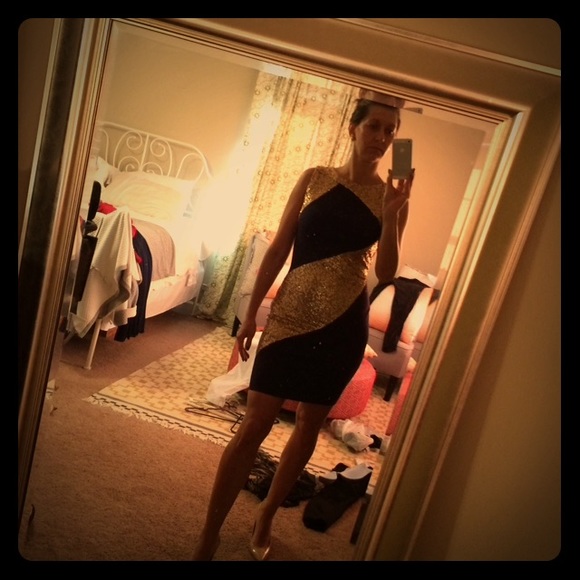 EEUC Erin Fetherston cocktail dress size 4. - Picture 2 of 2