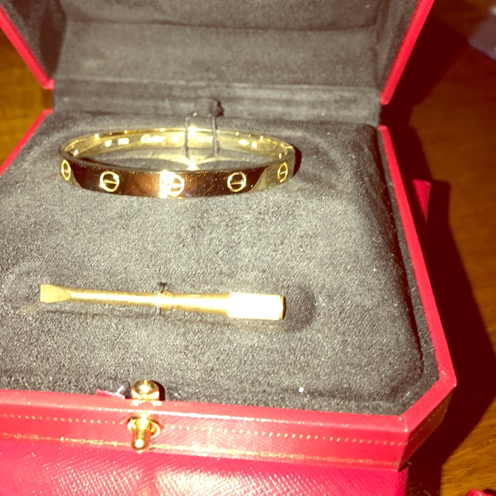 Cartier love bracelet