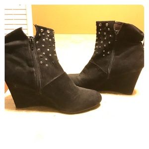 Women's heeled/wedge boots