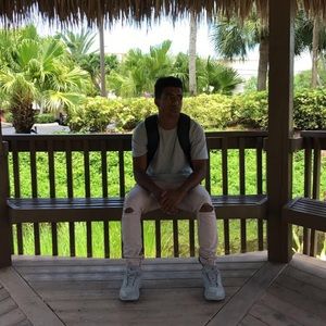 Meet your Posher, Abdullah