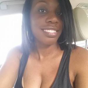 Meet your Posher, Lizzie