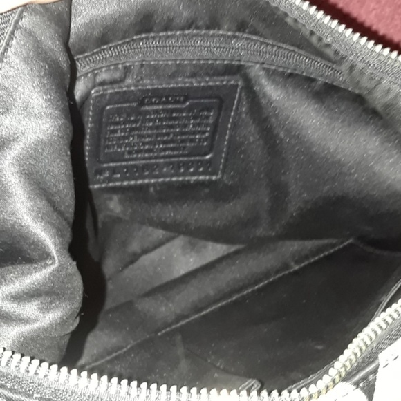 COACH  HAND BAG - Picture 3 of 4